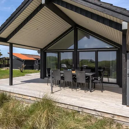 Holiday home Gubbe - 500m From The Sea In Western Jutland By Interhome *