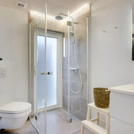 Gubbe - 500m From The Sea In Western Jutland By Interhome Holiday home Lakolk