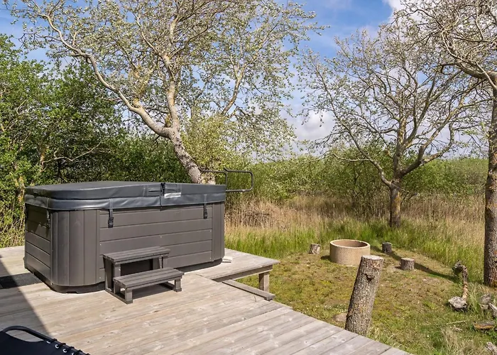 Gubbe - 500m From The Sea By Interhome